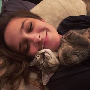 Meet your Posher, Logan